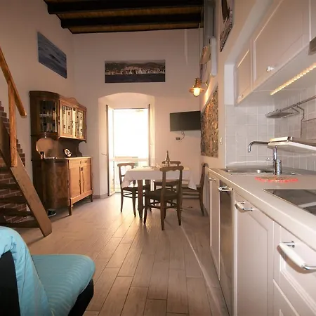 Monolocale Borgo Marina